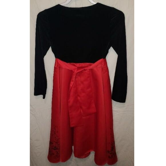 Rare Too Girls Red & Black Long Sleeve Dress with Bow Back Size 12 - Picture 5 of 5